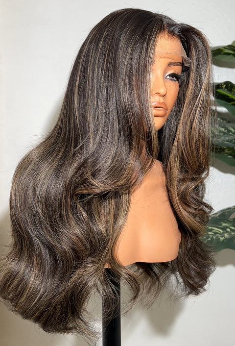 Farrah 250% Ready to Ship