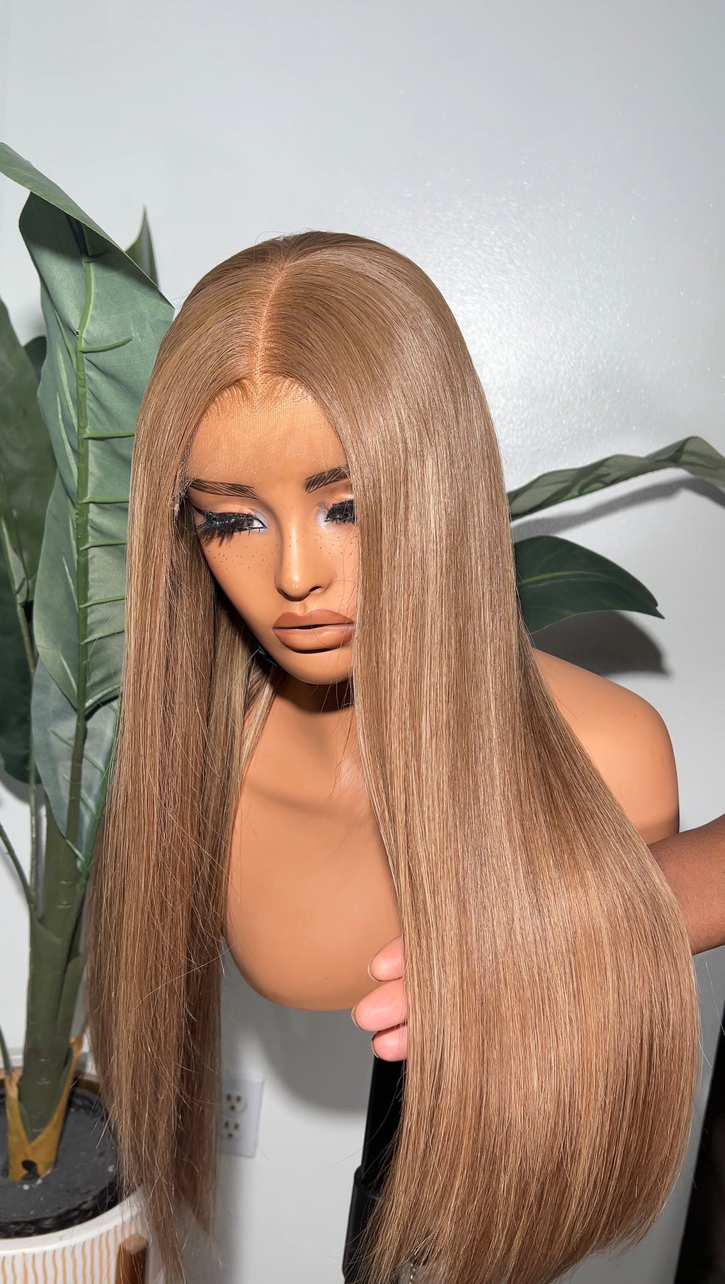 Jade (Styled Straight) 200% Density (4 bundle) Made To Order Studio Color Collection