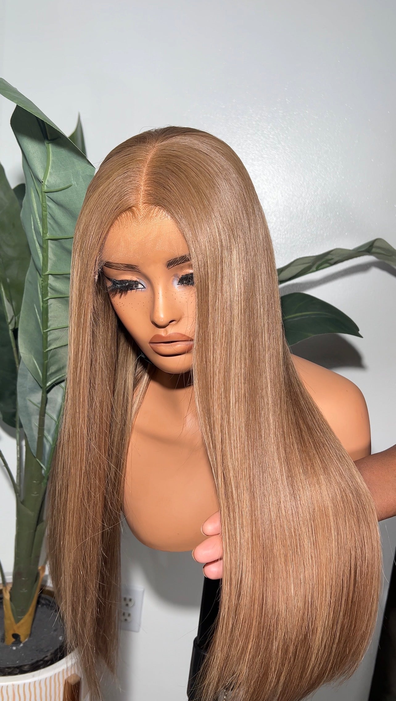 Jade (Styled Straight) 200% Density (4 bundle) Made To Order Studio Color Collection