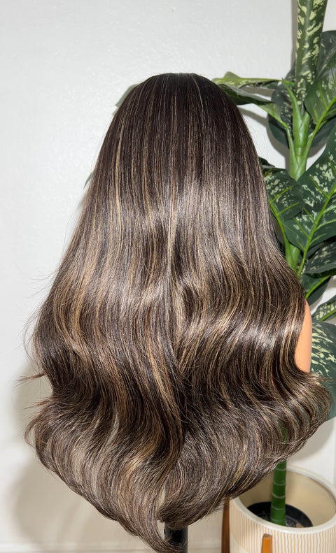 Farrah 250% Ready to Ship