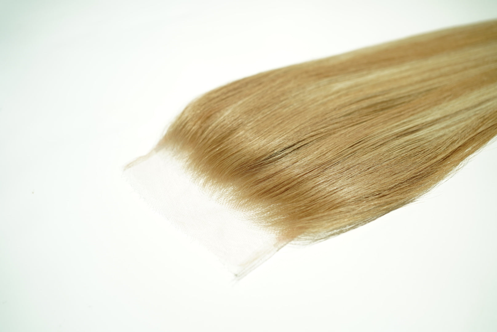 Studio Color HD Closure Champagne